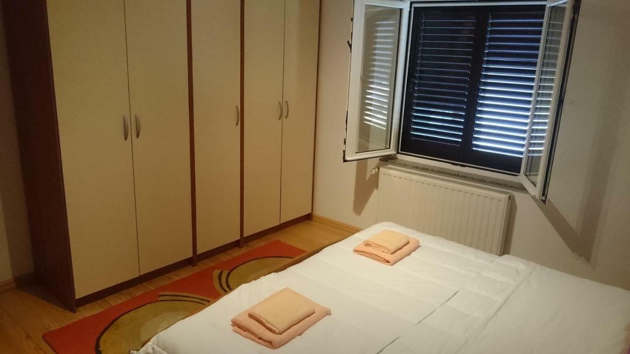 Apartment Kosic Zgaljic Екстер'єр фото