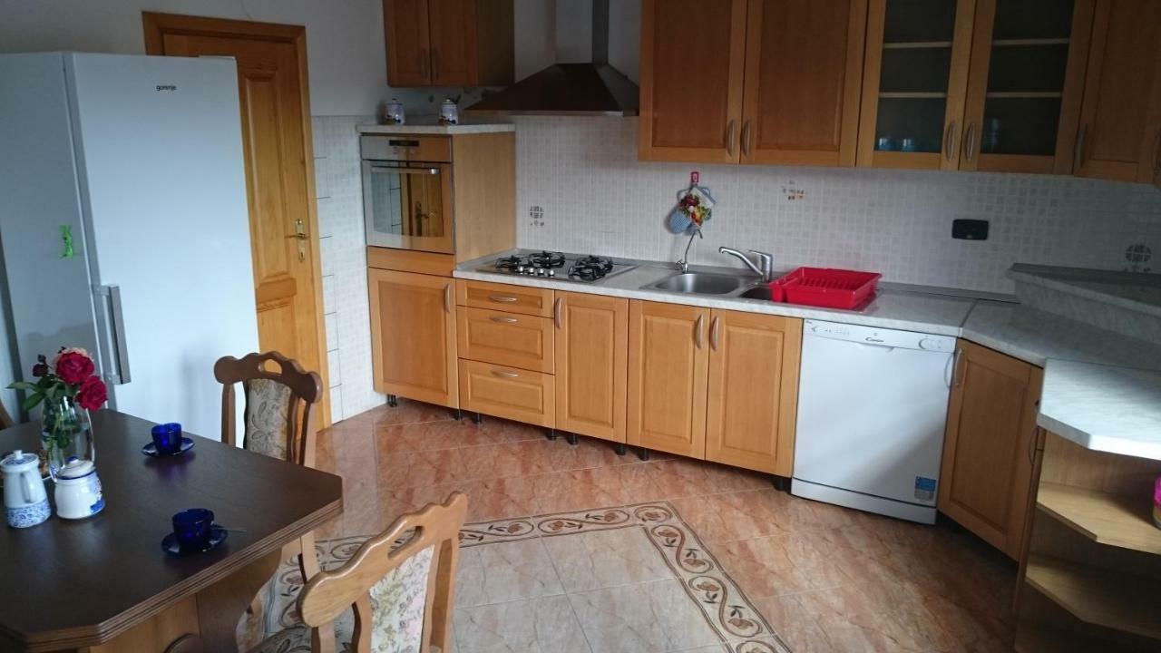 Apartment Kosic Zgaljic Екстер'єр фото