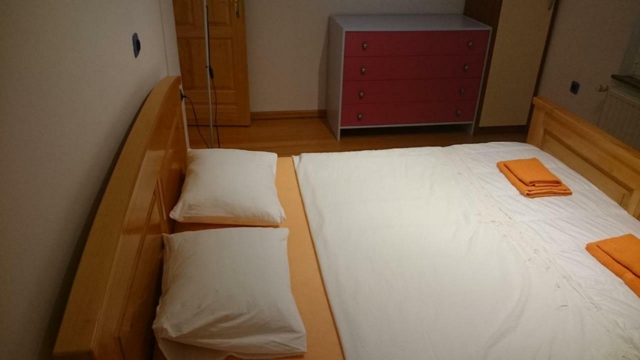 Apartment Kosic Zgaljic Екстер'єр фото