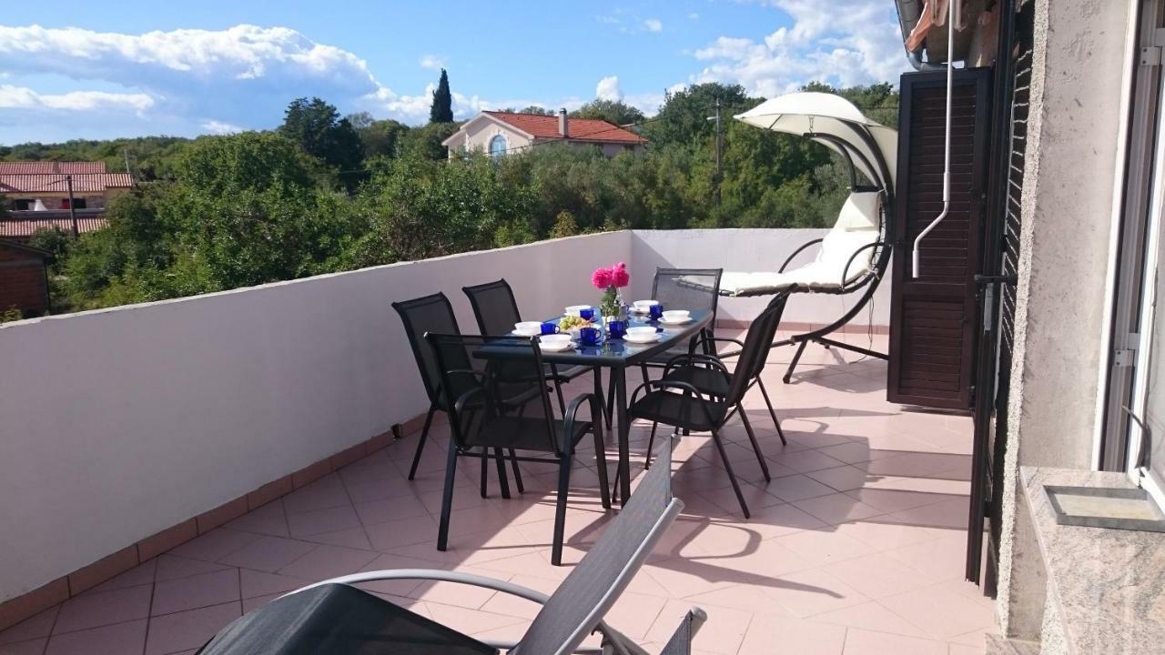 Apartment Kosic Zgaljic Екстер'єр фото